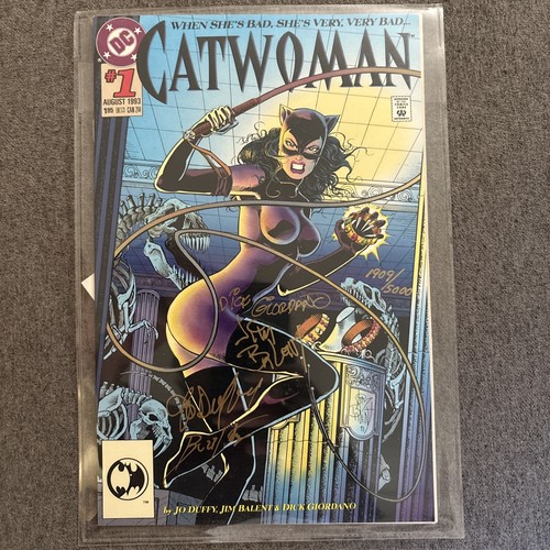 Catwoman signed numbered - catwoman, &